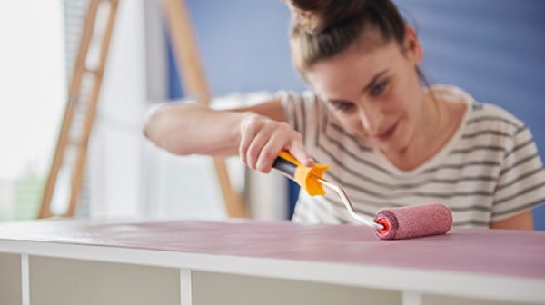 How to paint indoor carpentry work